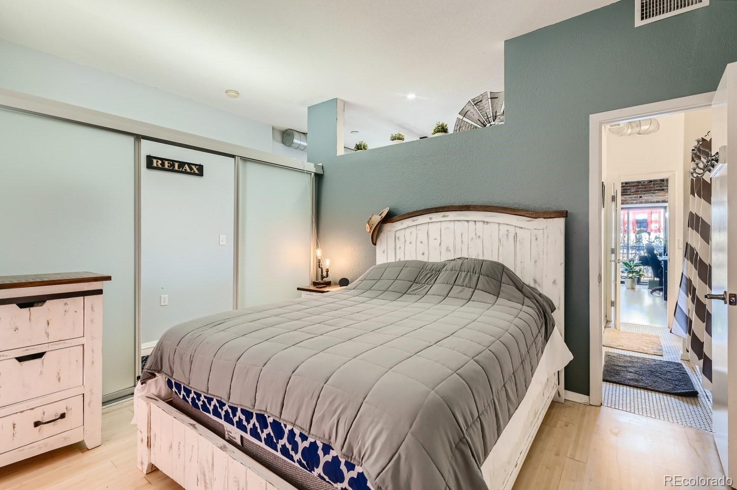 MLS Image #18 for 3225  blake street,denver, Colorado