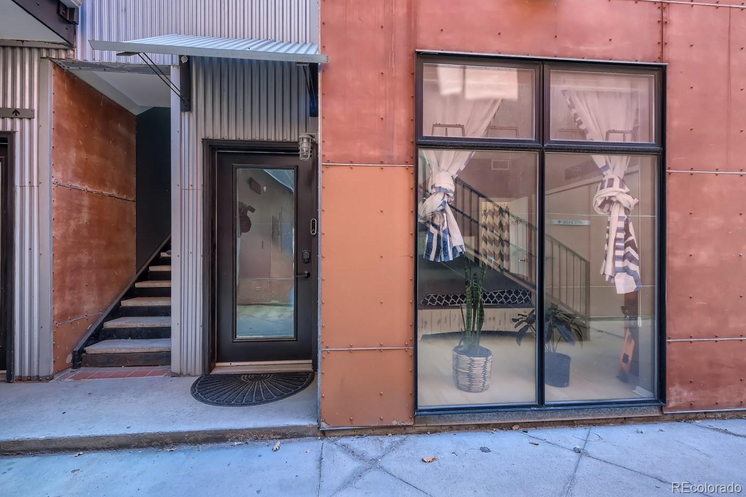 MLS Image #3 for 3225  blake street,denver, Colorado