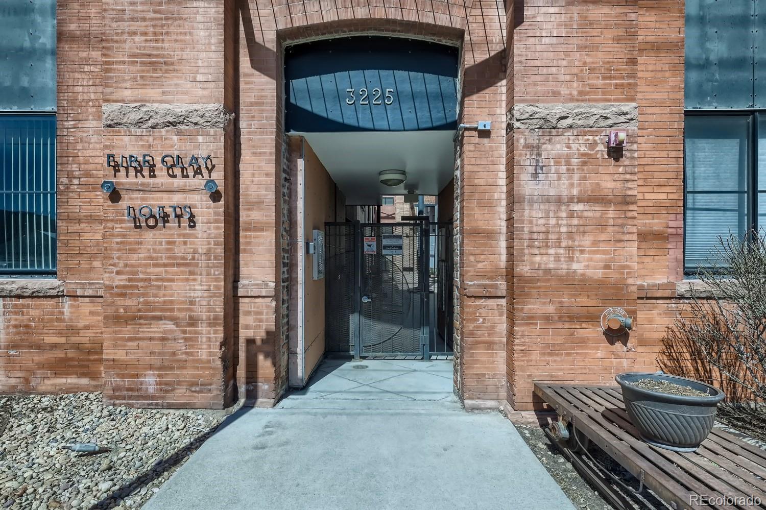 MLS Image #4 for 3225  blake street,denver, Colorado