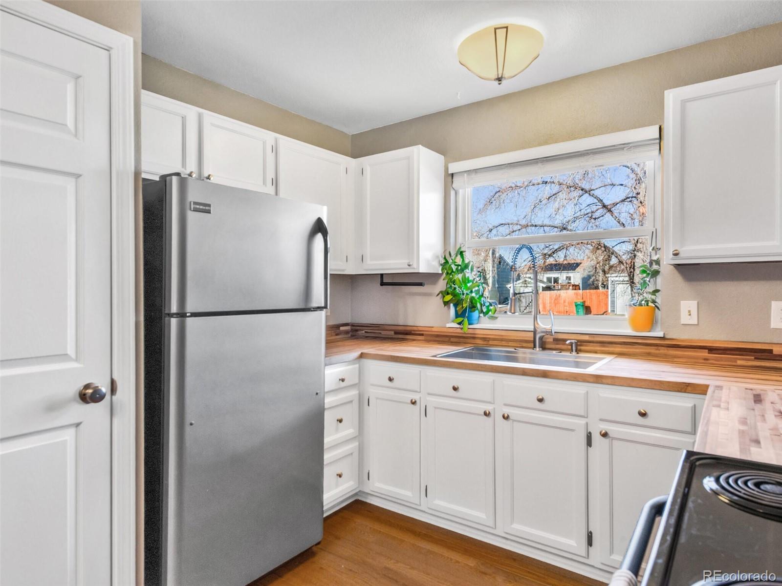MLS Image #16 for 1990  ceylon street,aurora, Colorado