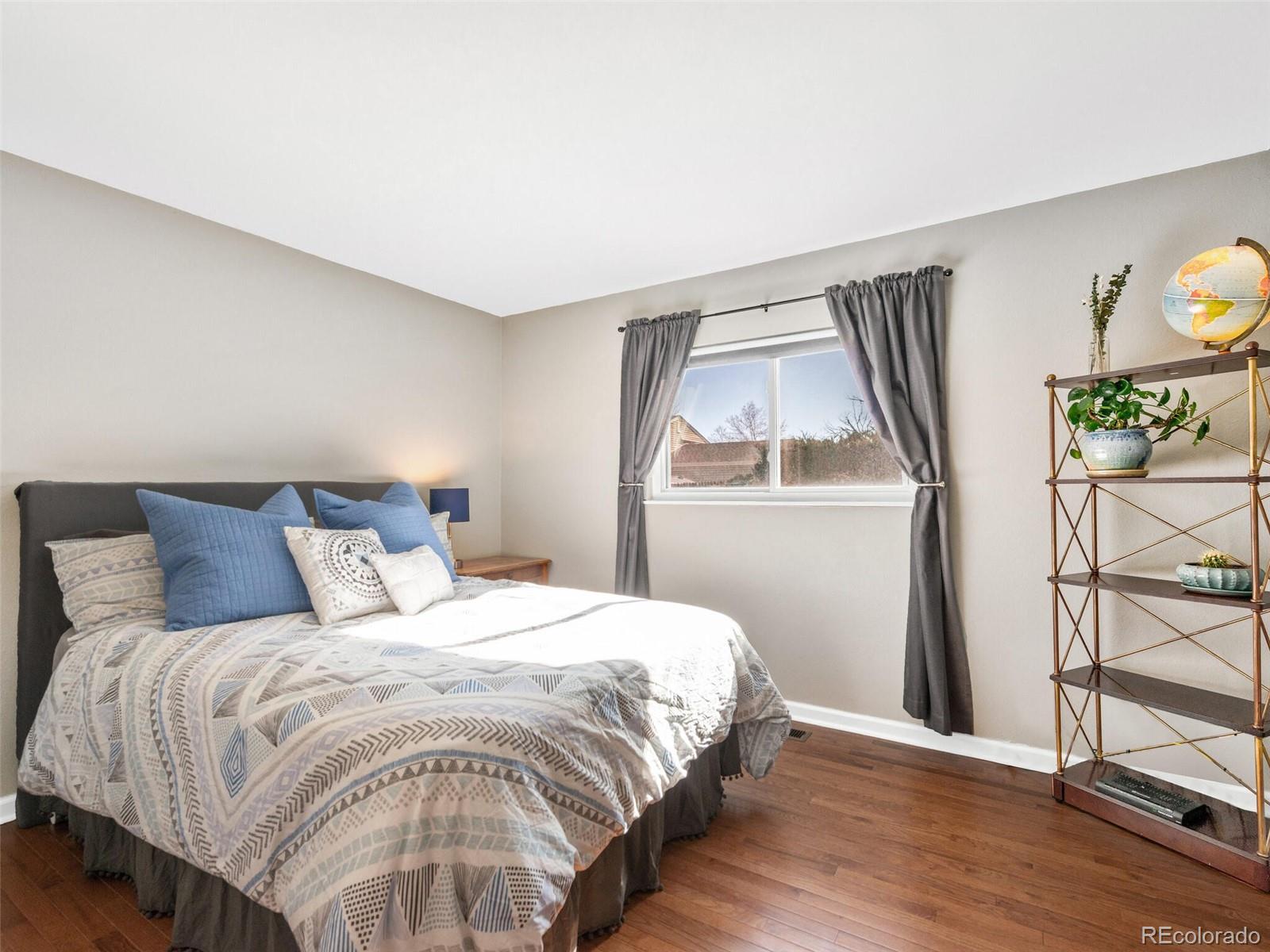 MLS Image #19 for 1990  ceylon street,aurora, Colorado