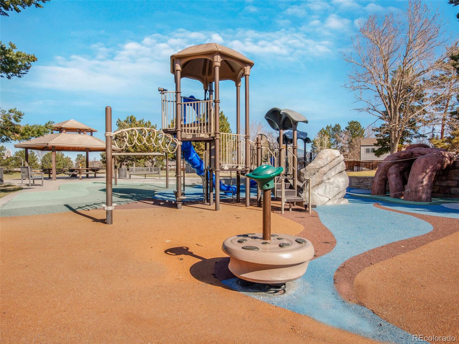 MLS Image #38 for 1990  ceylon street,aurora, Colorado