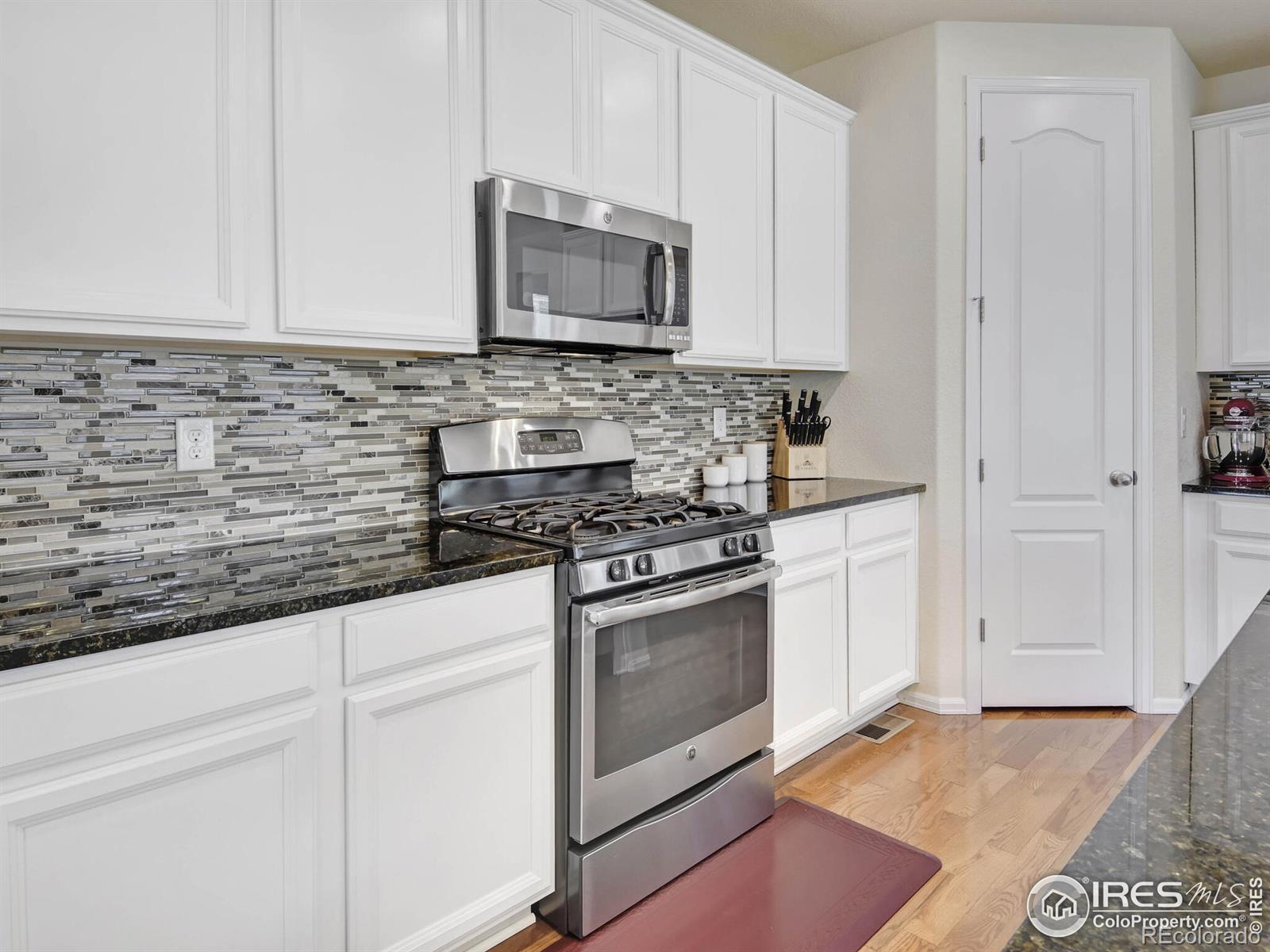 MLS Image #12 for 847  sundance lane,erie, Colorado