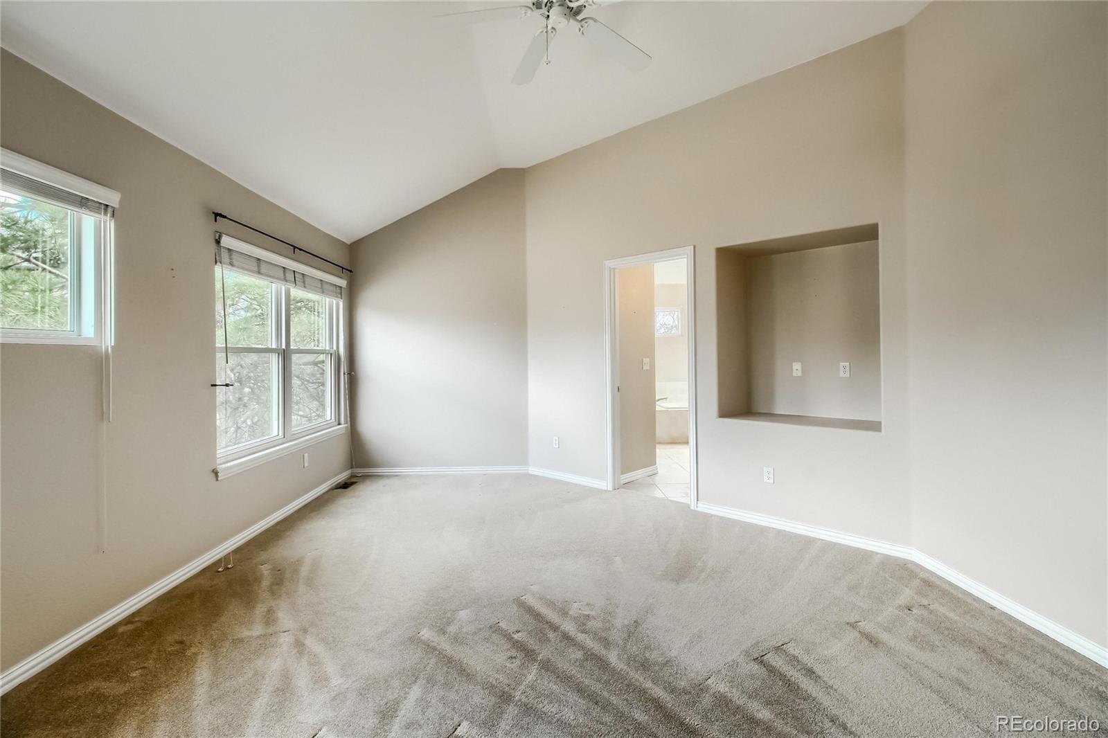 MLS Image #16 for 1011 s valentia street,denver, Colorado