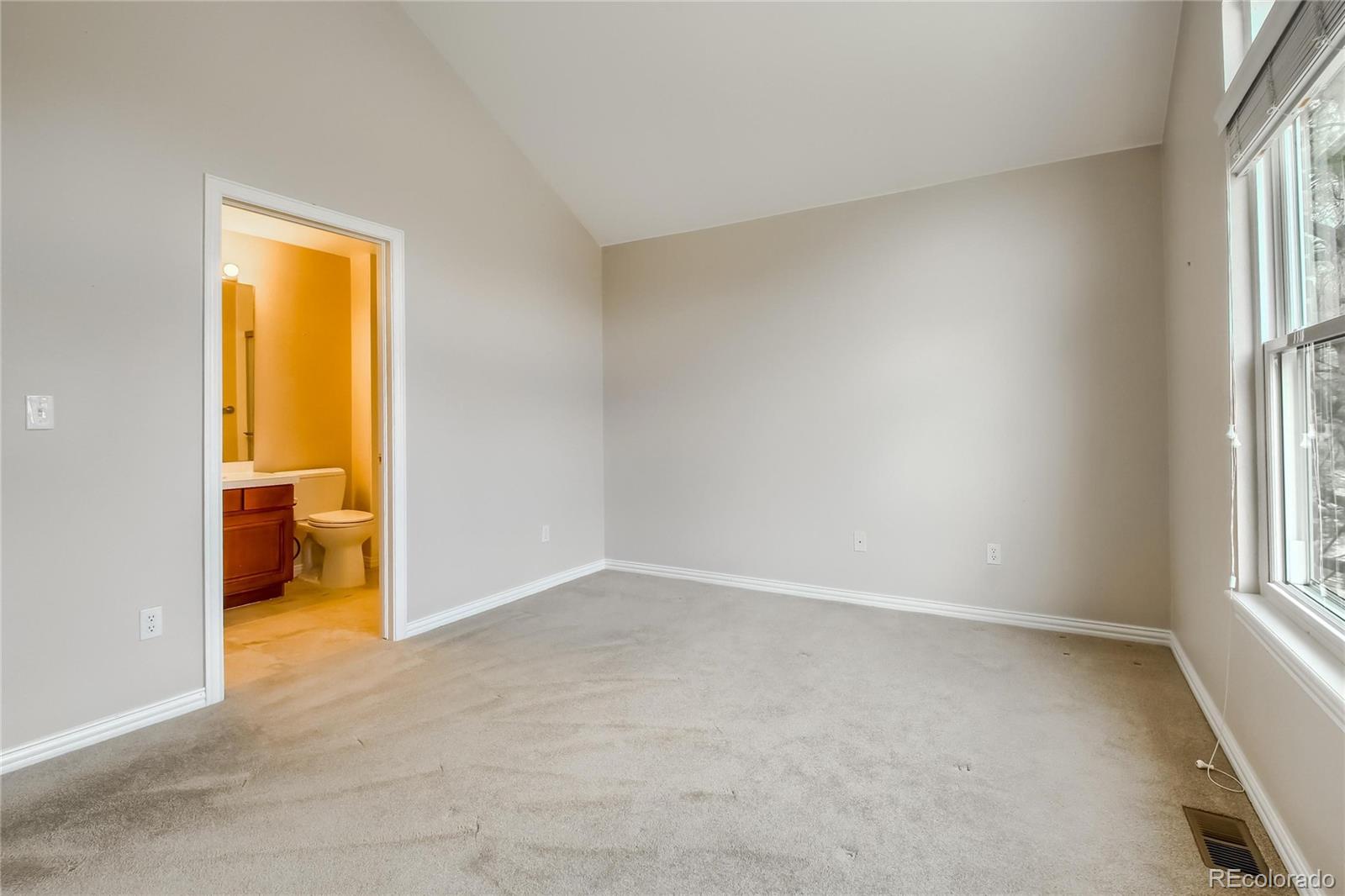 MLS Image #23 for 1011 s valentia street,denver, Colorado