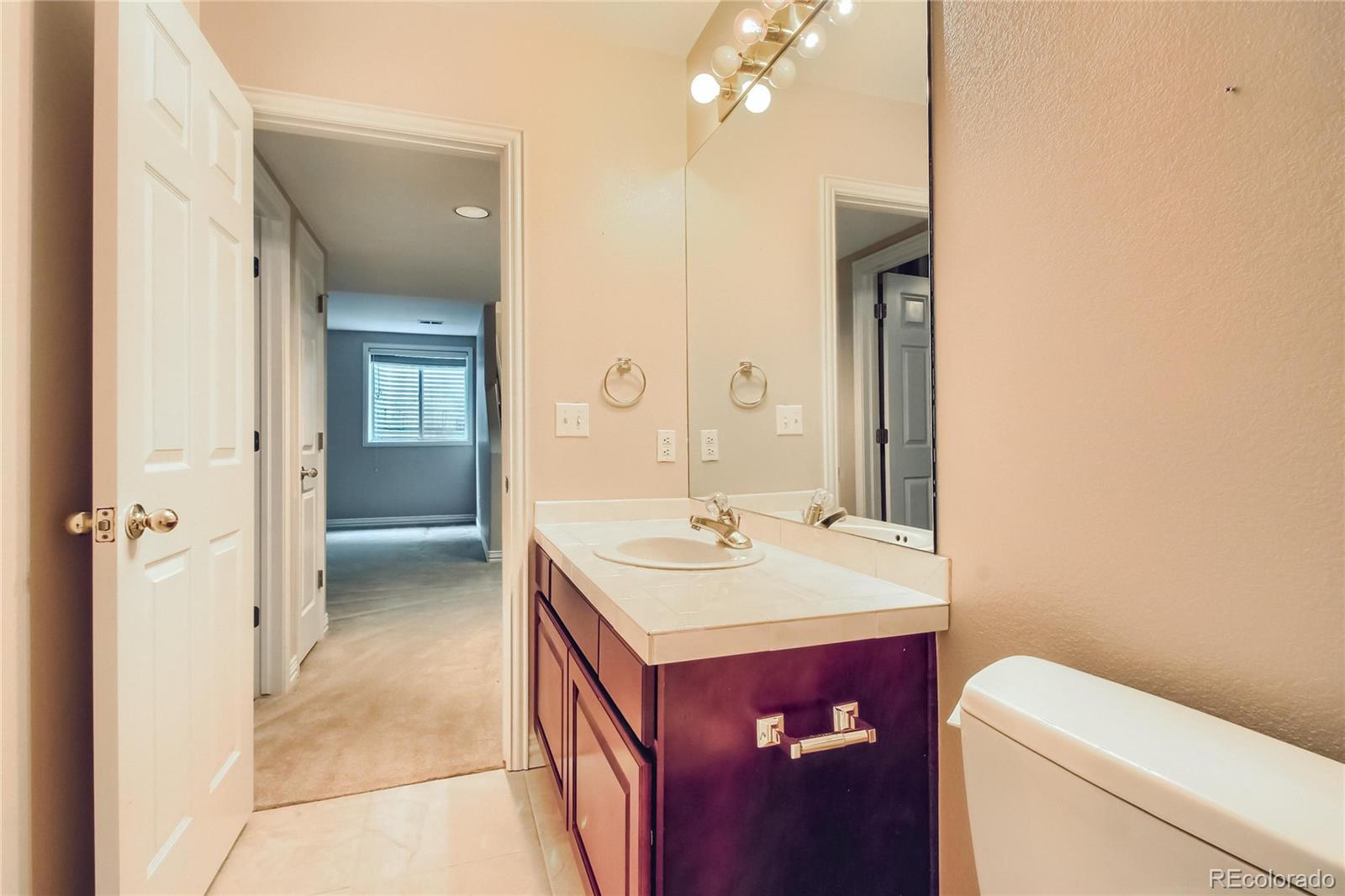 MLS Image #29 for 1011 s valentia street,denver, Colorado