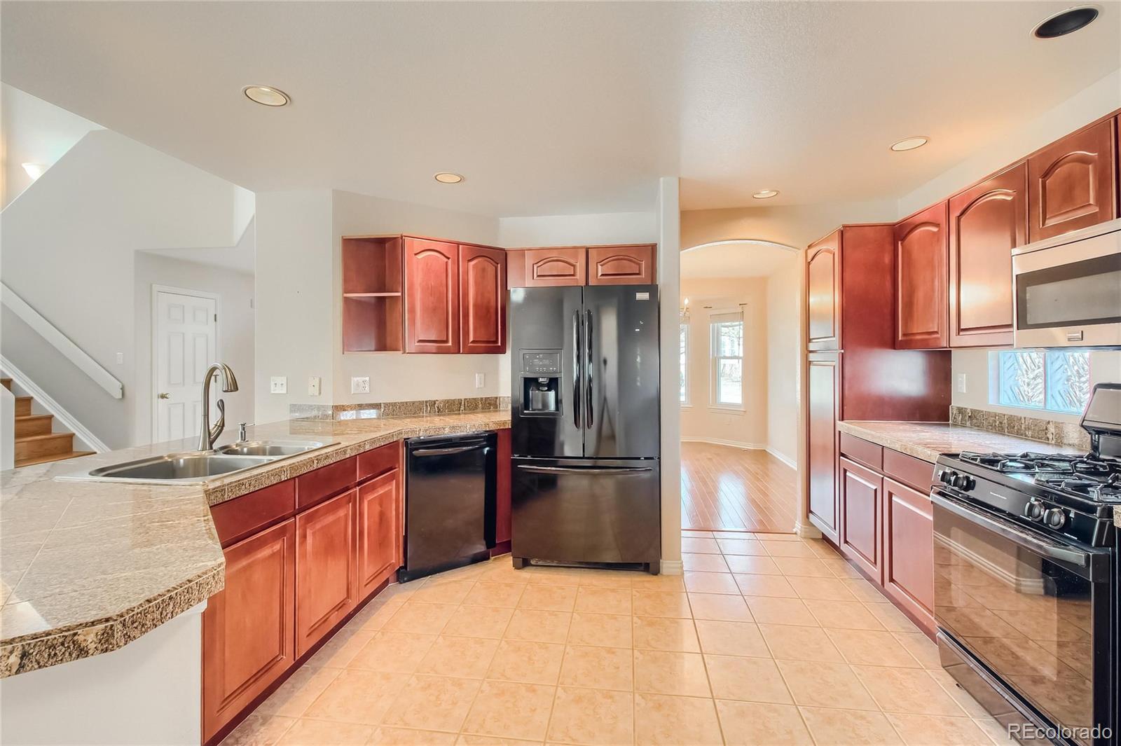 MLS Image #9 for 1011 s valentia street,denver, Colorado