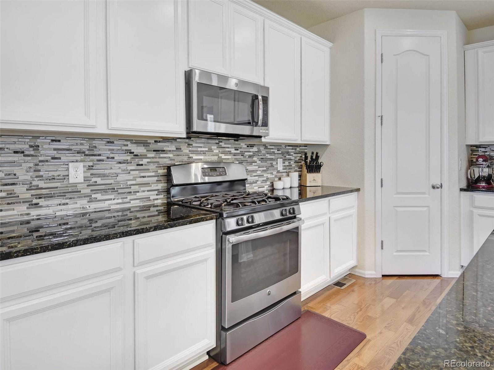 MLS Image #12 for 847  sundance lane,erie, Colorado