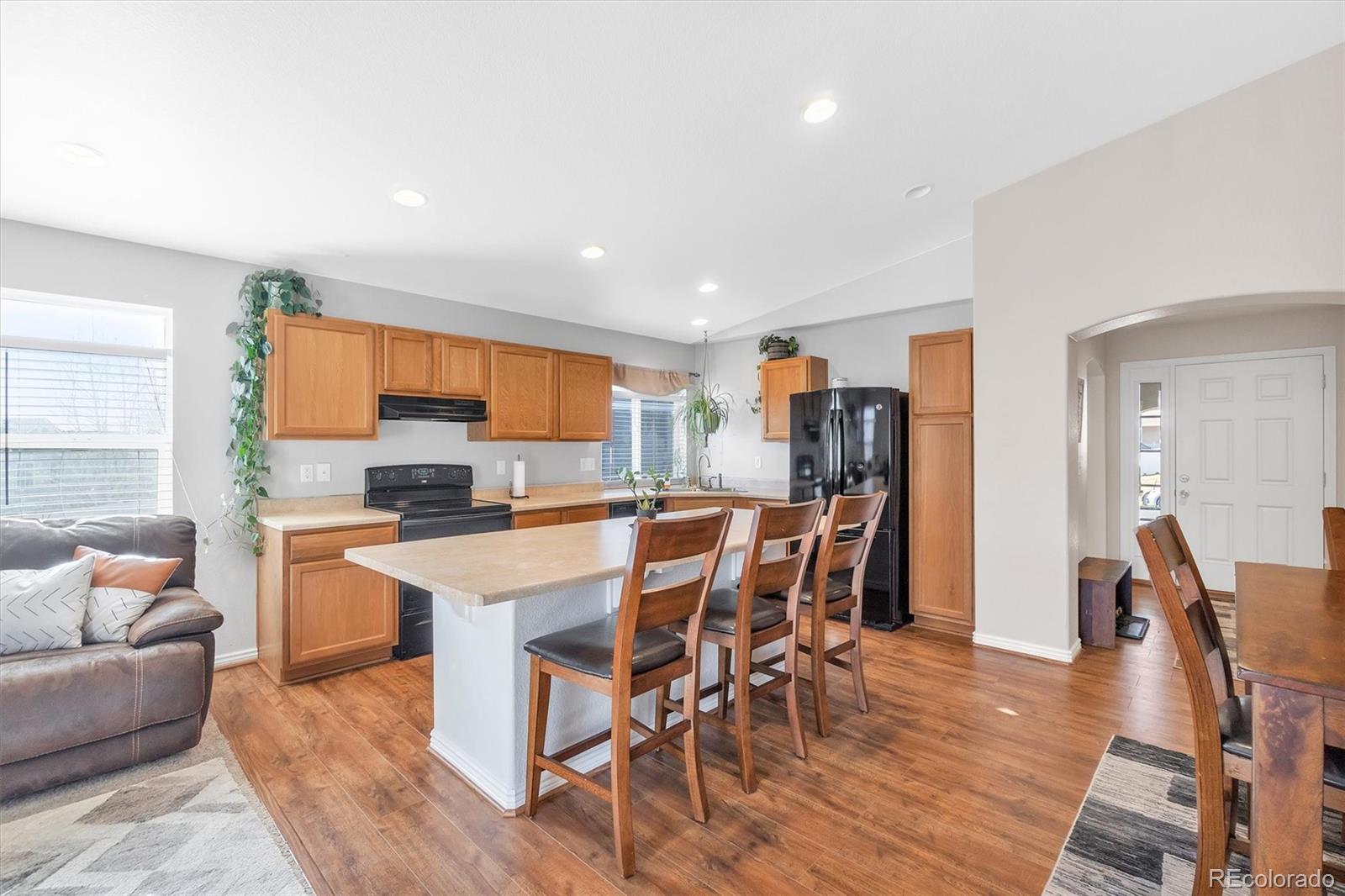 MLS Image #9 for 20194  robins drive,denver, Colorado