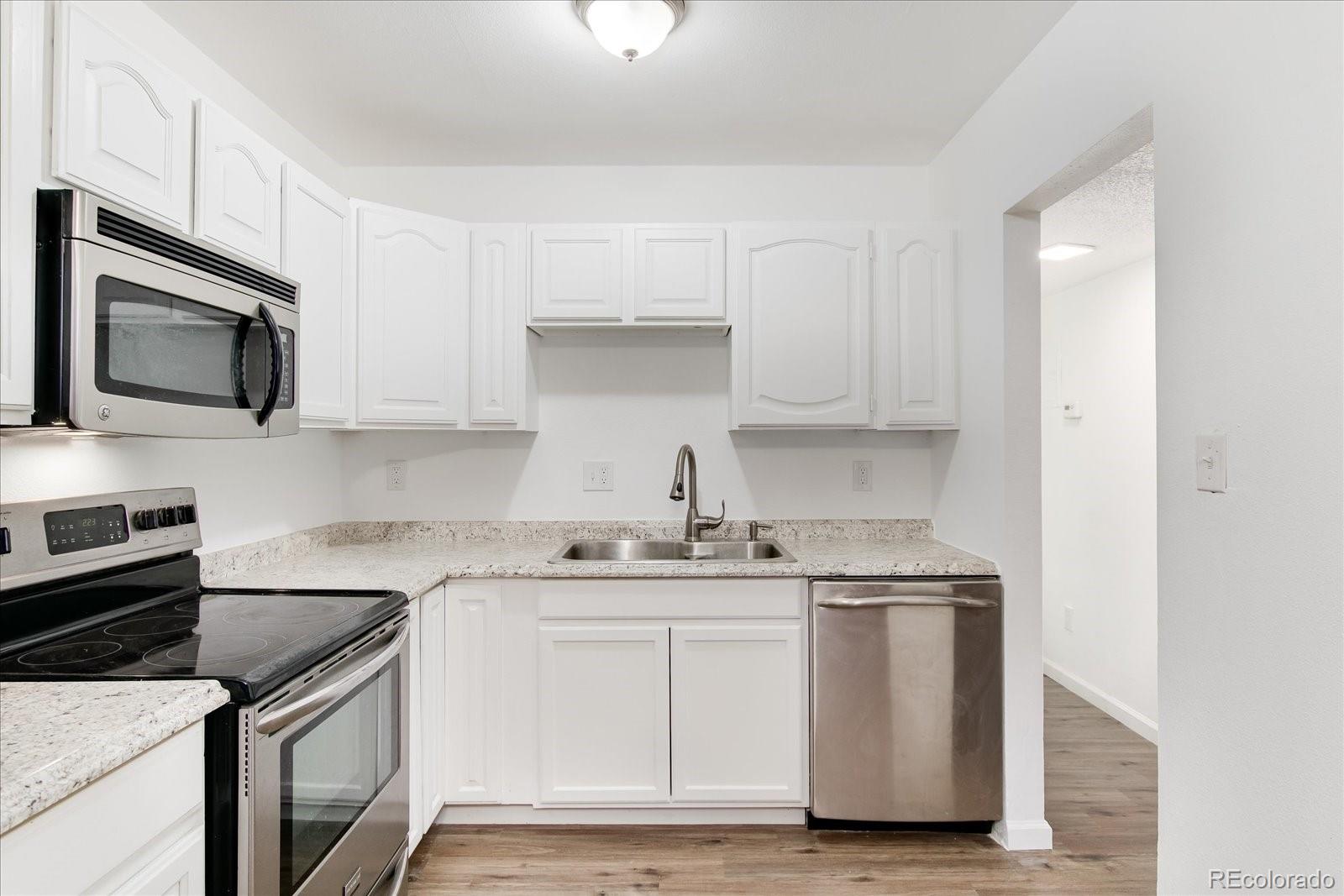 MLS Image #5 for 6800 e tennessee avenue,denver, Colorado