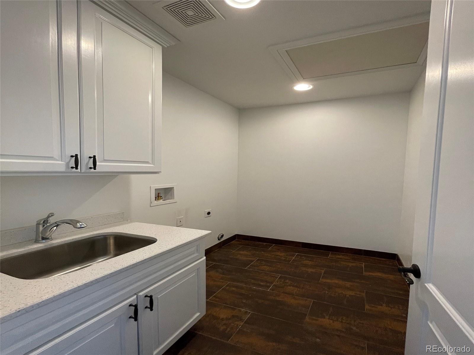 MLS Image #7 for 22411 e peakview drive,aurora, Colorado
