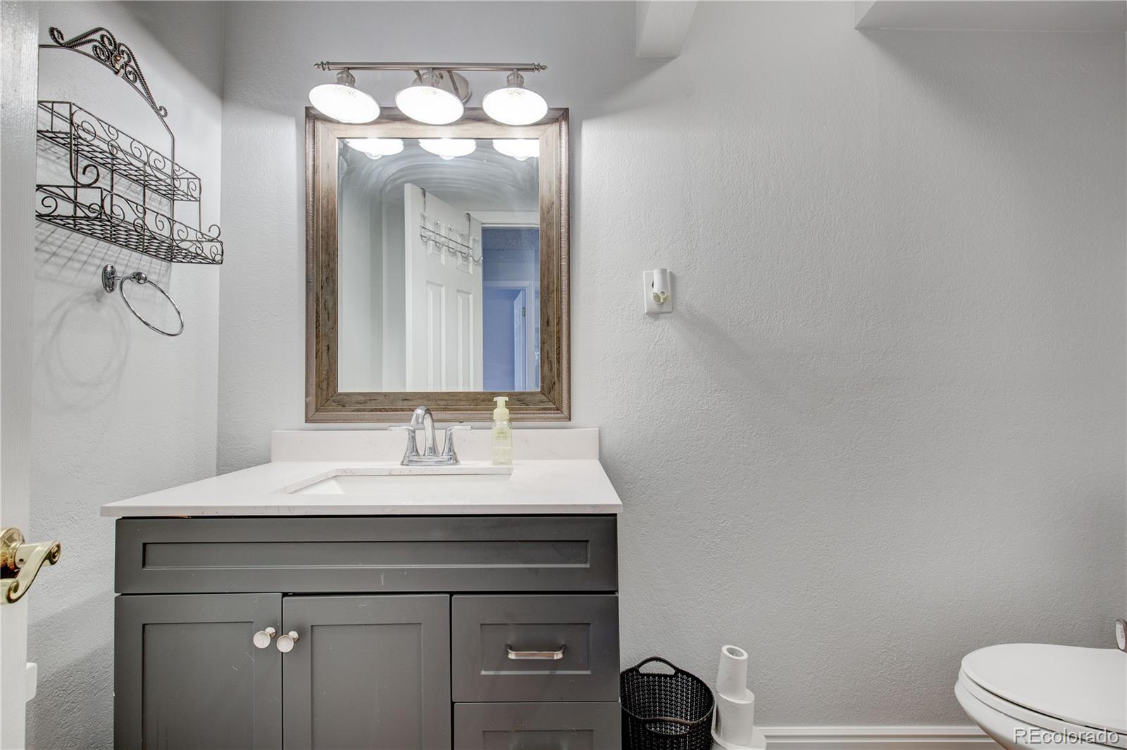 MLS Image #18 for 1390  everett court,lakewood, Colorado