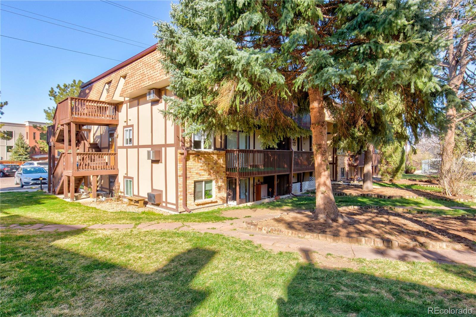 MLS Image #8 for 1390  everett court,lakewood, Colorado