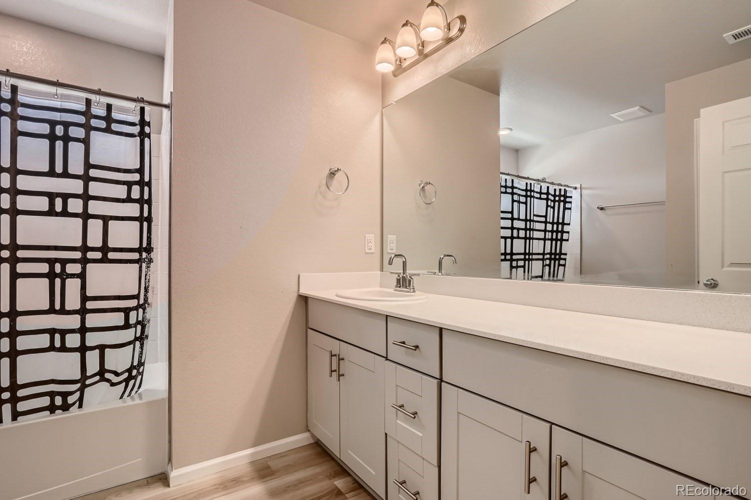 MLS Image #12 for 1159 s walden court,aurora, Colorado