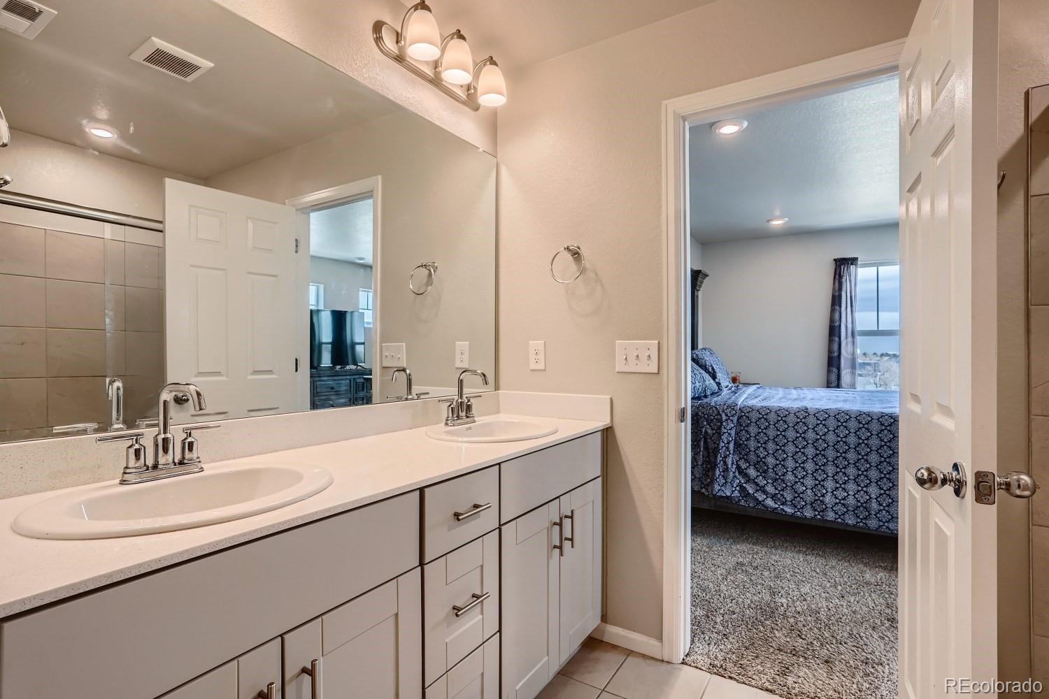 MLS Image #23 for 1159 s walden court,aurora, Colorado