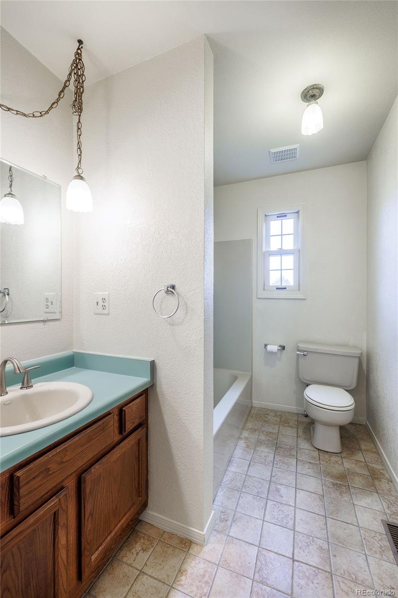 MLS Image #19 for 101  aspen ridge drive,brighton, Colorado