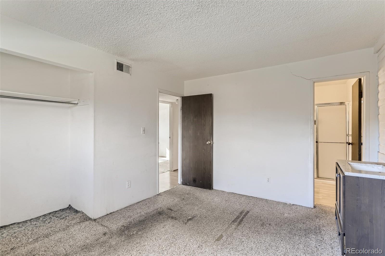 MLS Image #13 for 6800 e tennessee avenue,denver, Colorado