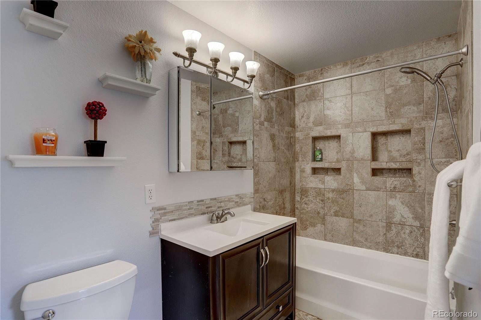 MLS Image #18 for 16812 w 16th place,golden, Colorado