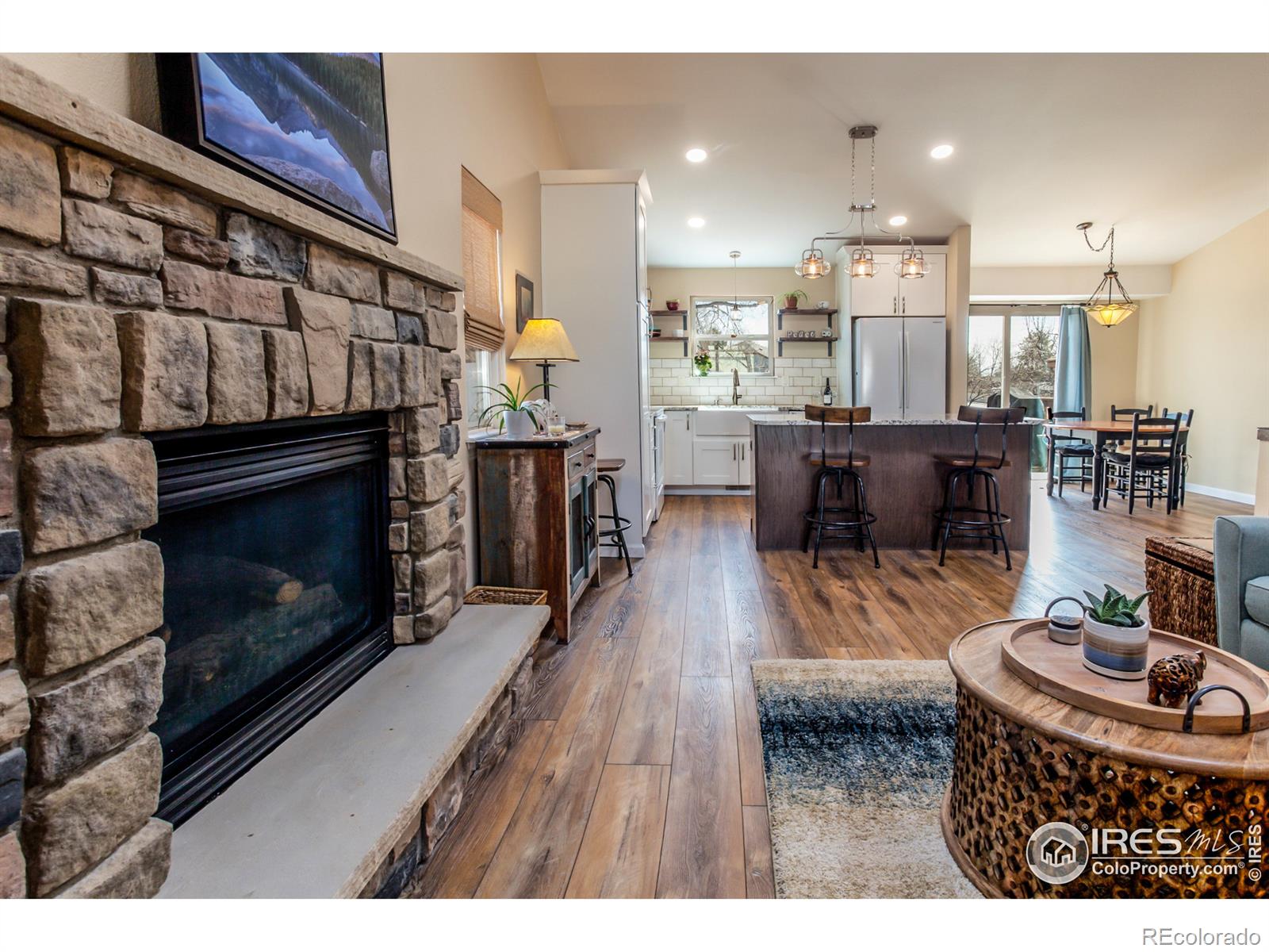 MLS Image #10 for 2228  clear creek drive,loveland, Colorado