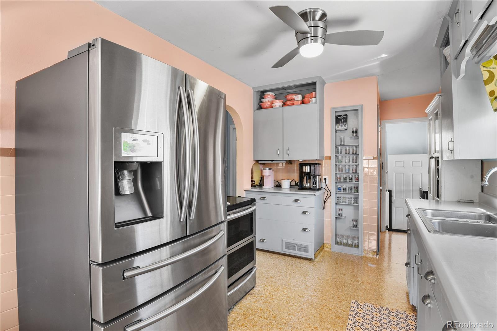MLS Image #11 for 2038  wyoming avenue,pueblo, Colorado