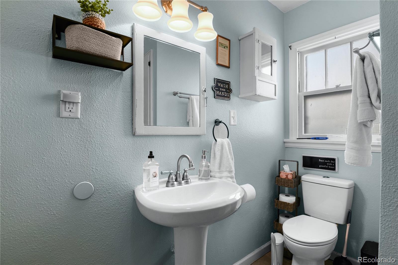 MLS Image #20 for 2038  wyoming avenue,pueblo, Colorado