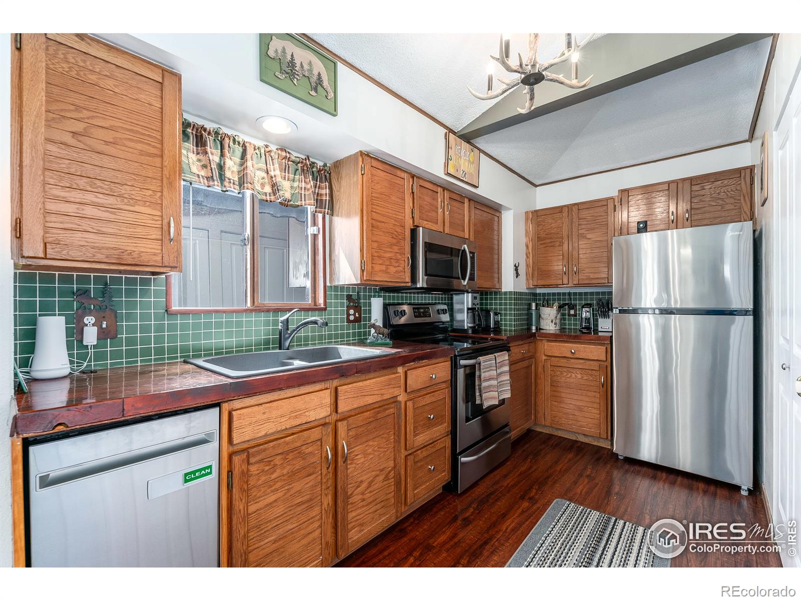 MLS Image #7 for 1010 s saint vrain avenue,estes park, Colorado