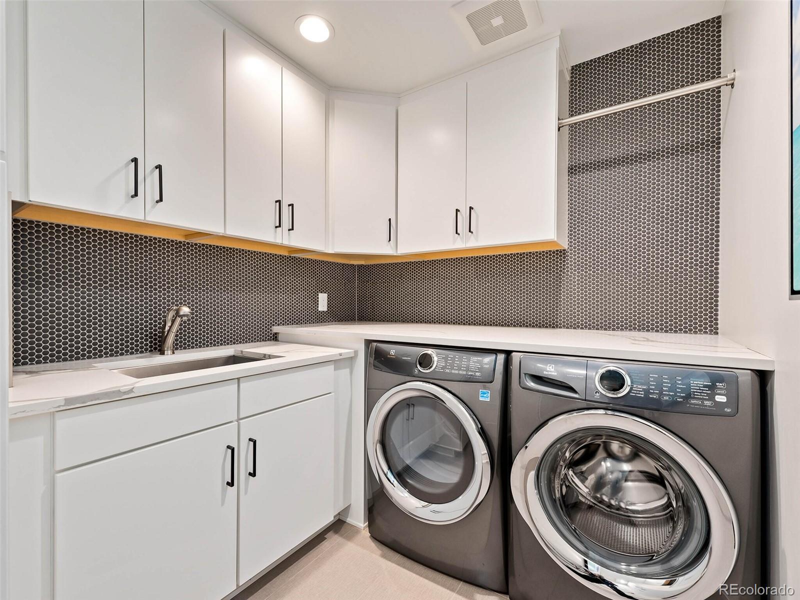 MLS Image #22 for 3210  cherryridge road,englewood, Colorado