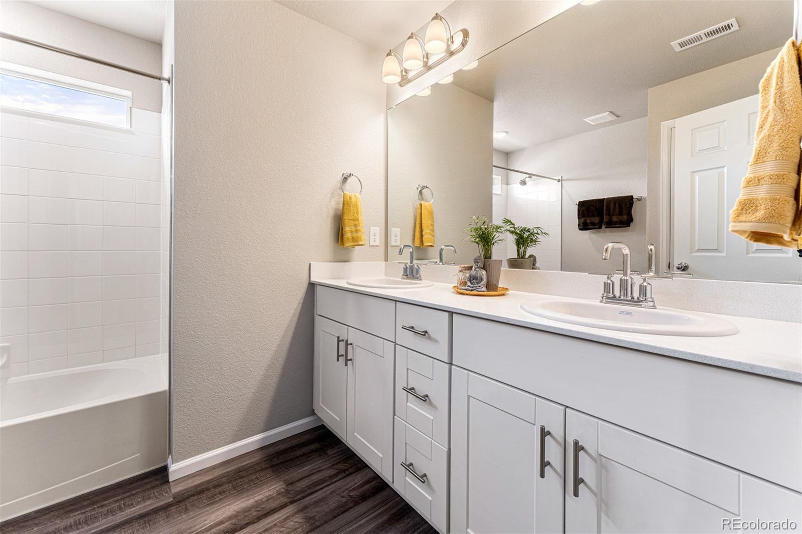 MLS Image #29 for 1136 s yampa street,aurora, Colorado