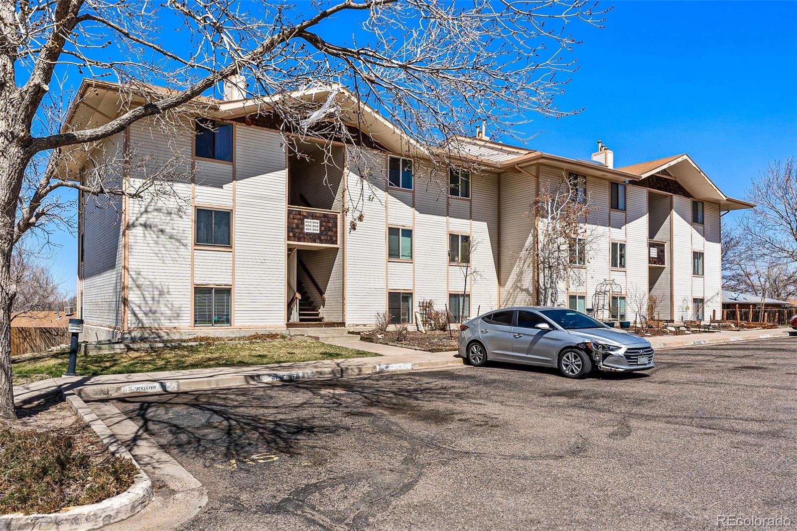 MLS Image #0 for 2221  sable boulevard,aurora, Colorado