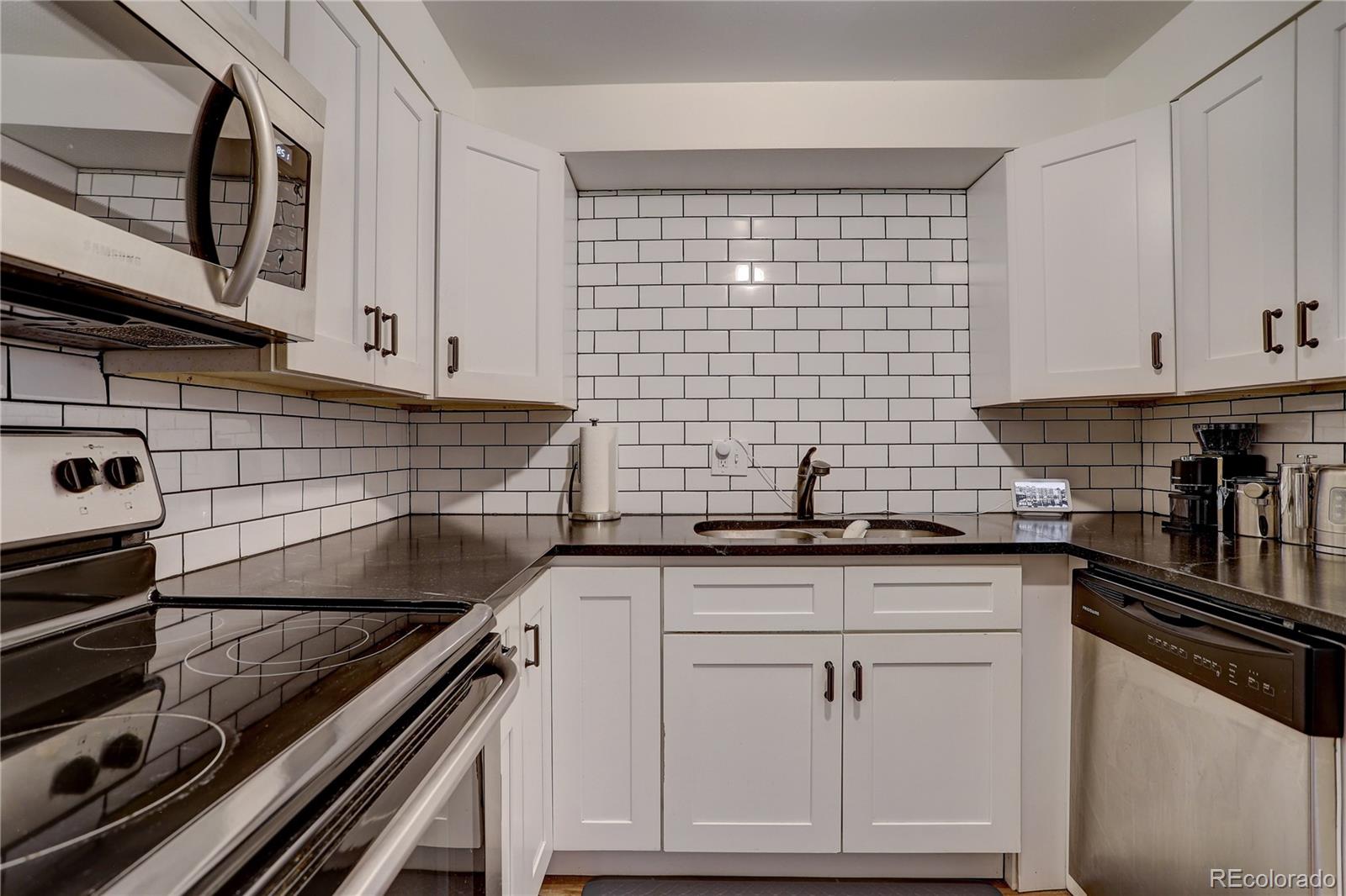 MLS Image #8 for 3047 w 47th avenue,denver, Colorado