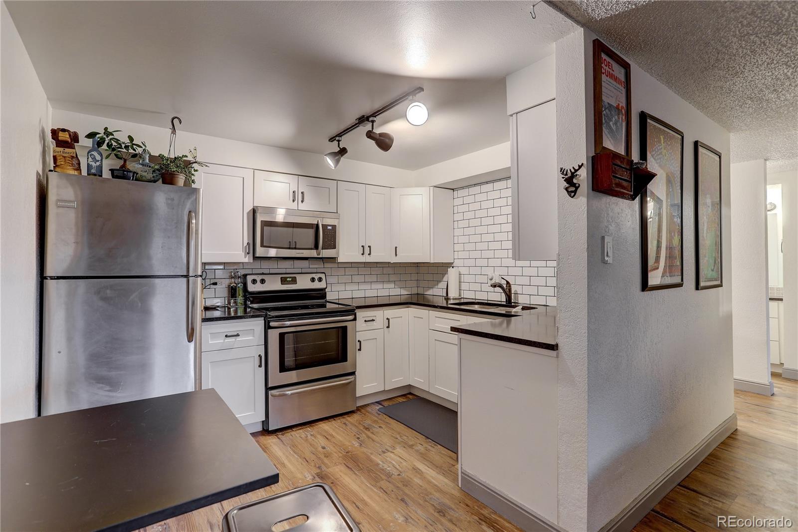 MLS Image #9 for 3047 w 47th avenue,denver, Colorado