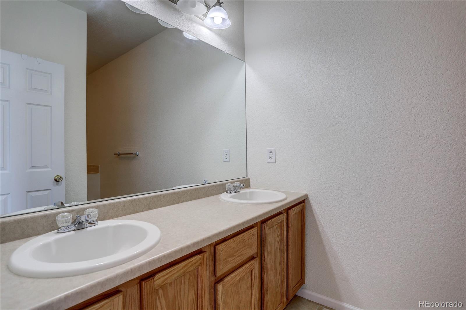 MLS Image #20 for 16044 e geddes drive,aurora, Colorado
