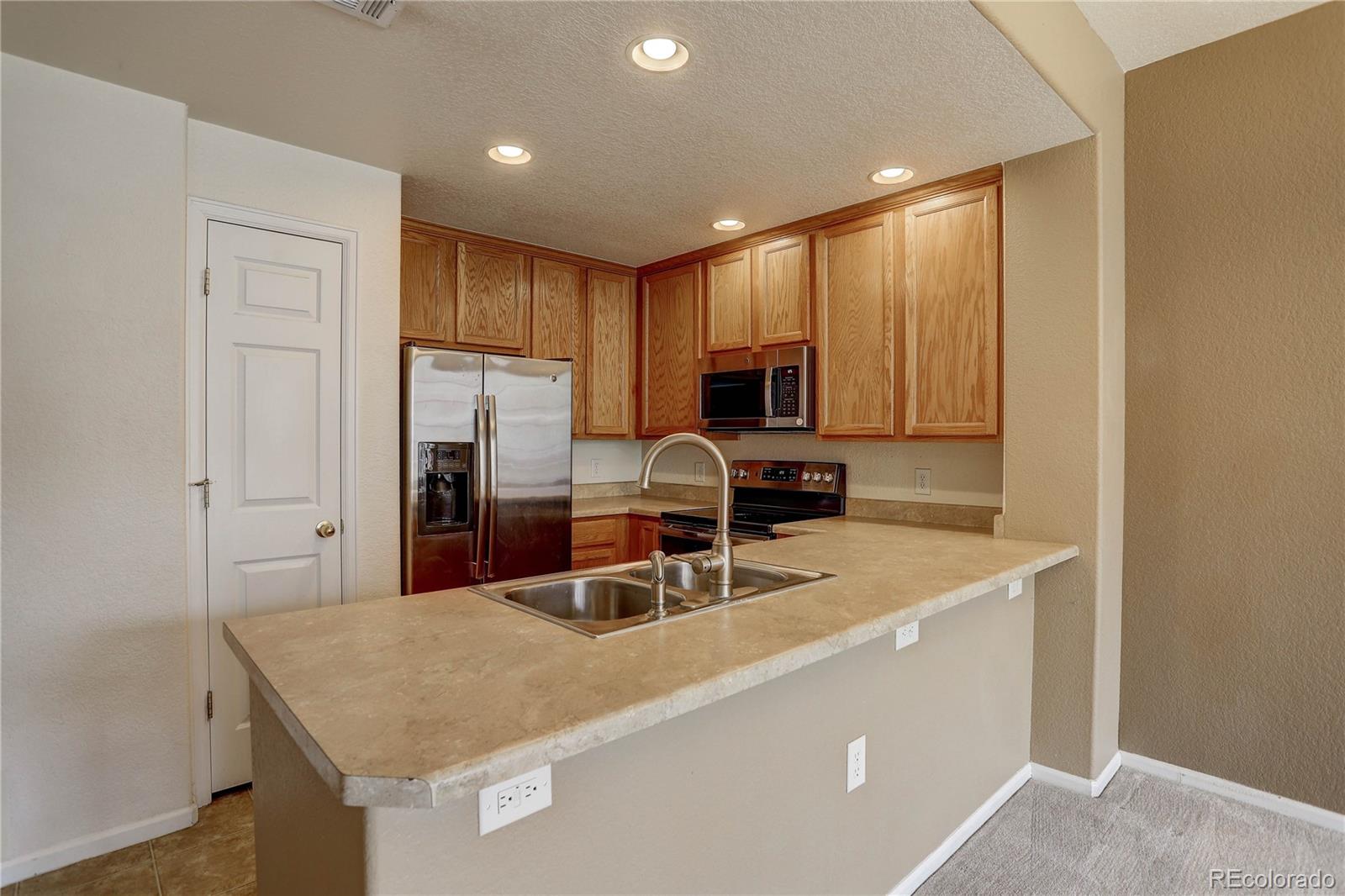 MLS Image #5 for 16044 e geddes drive,aurora, Colorado