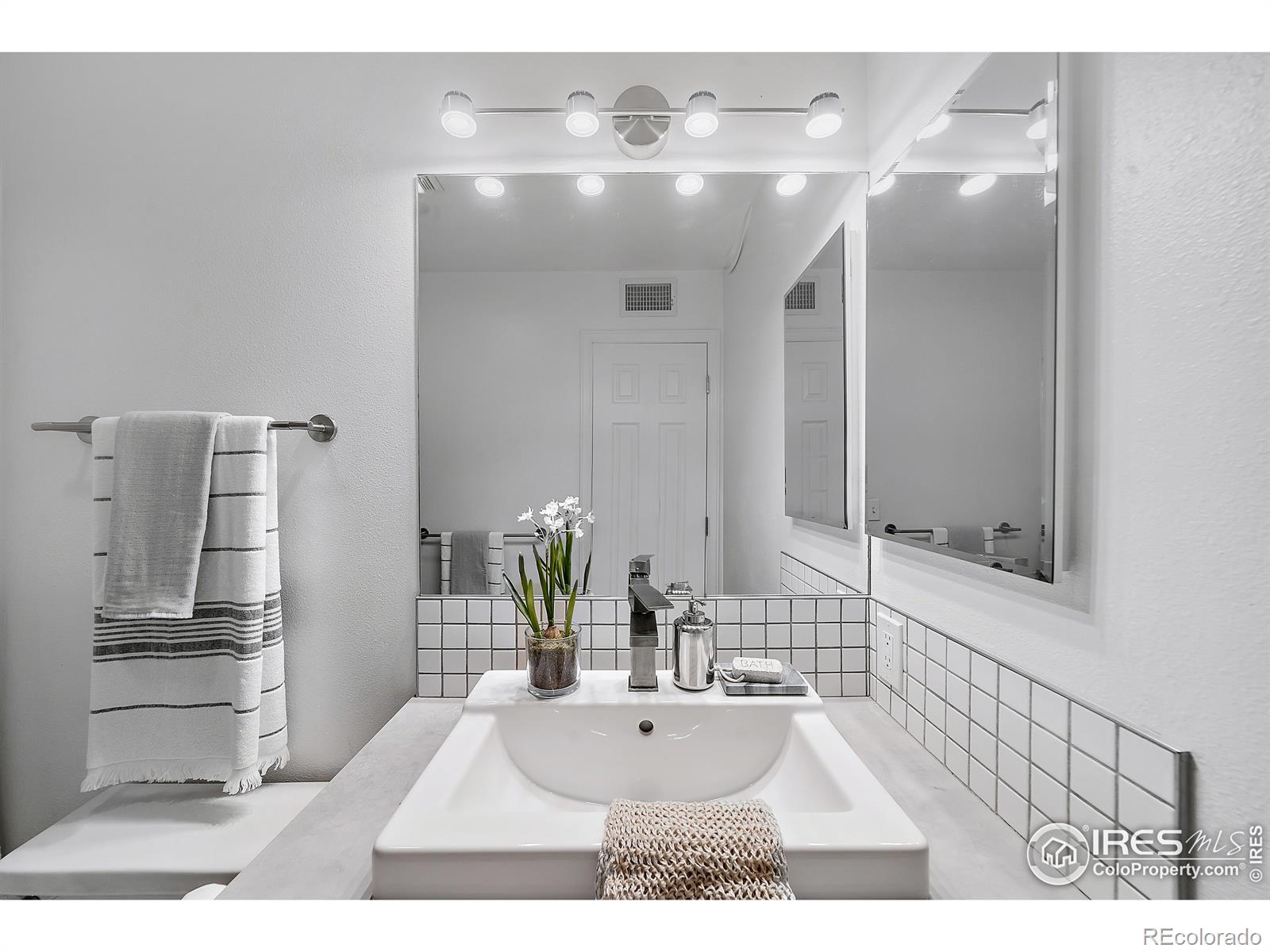 MLS Image #15 for 2727  folsom street,boulder, Colorado