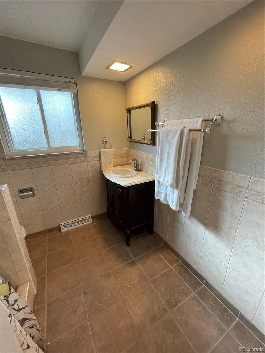 MLS Image #8 for 10481 w 74th place,arvada, Colorado