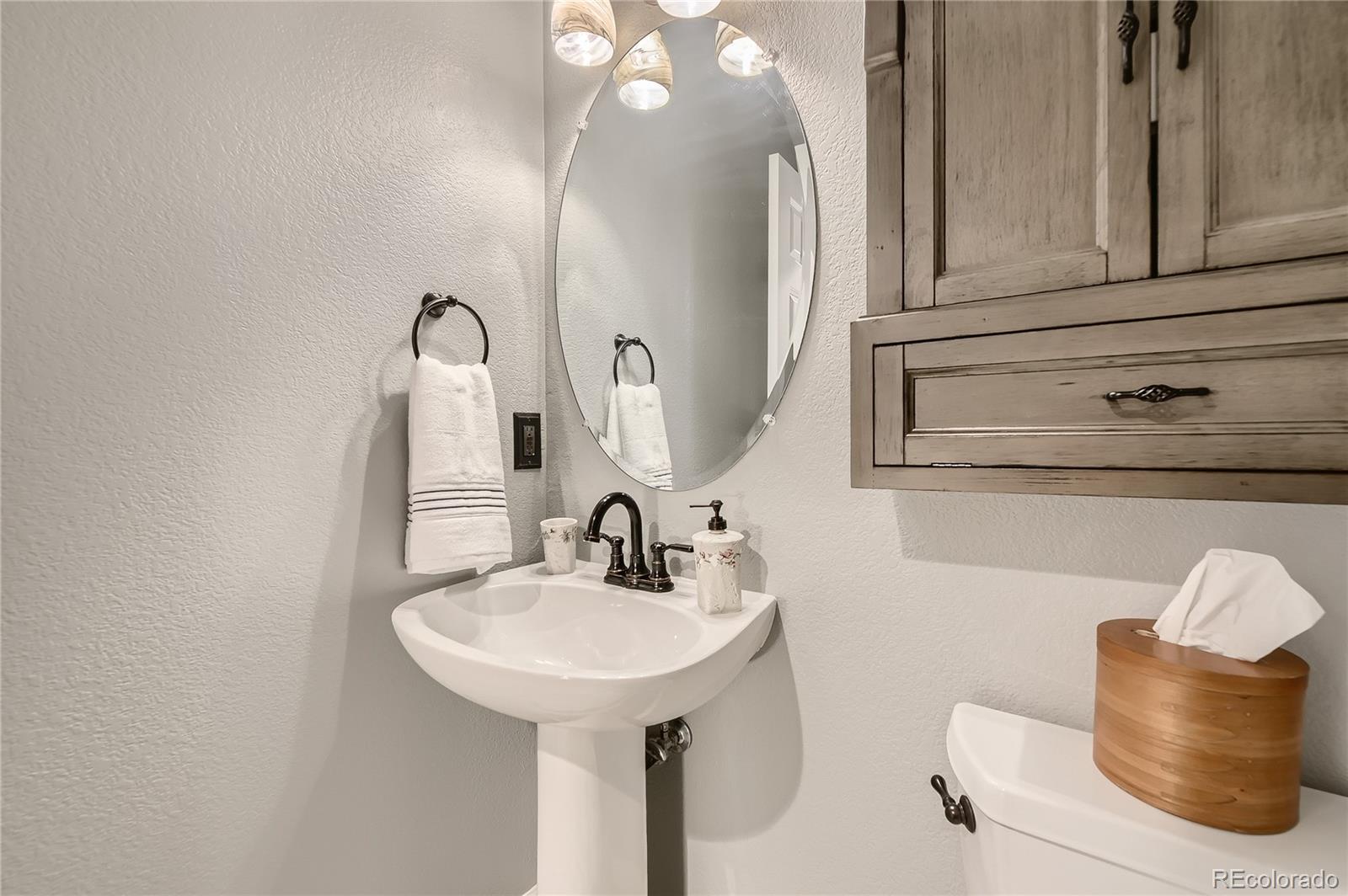 MLS Image #10 for 9907  gwendelyn place,highlands ranch, Colorado
