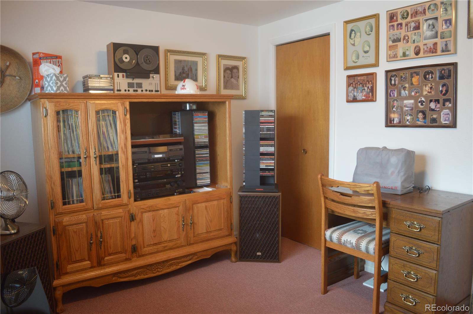 MLS Image #11 for 5431  raritan way,denver, Colorado