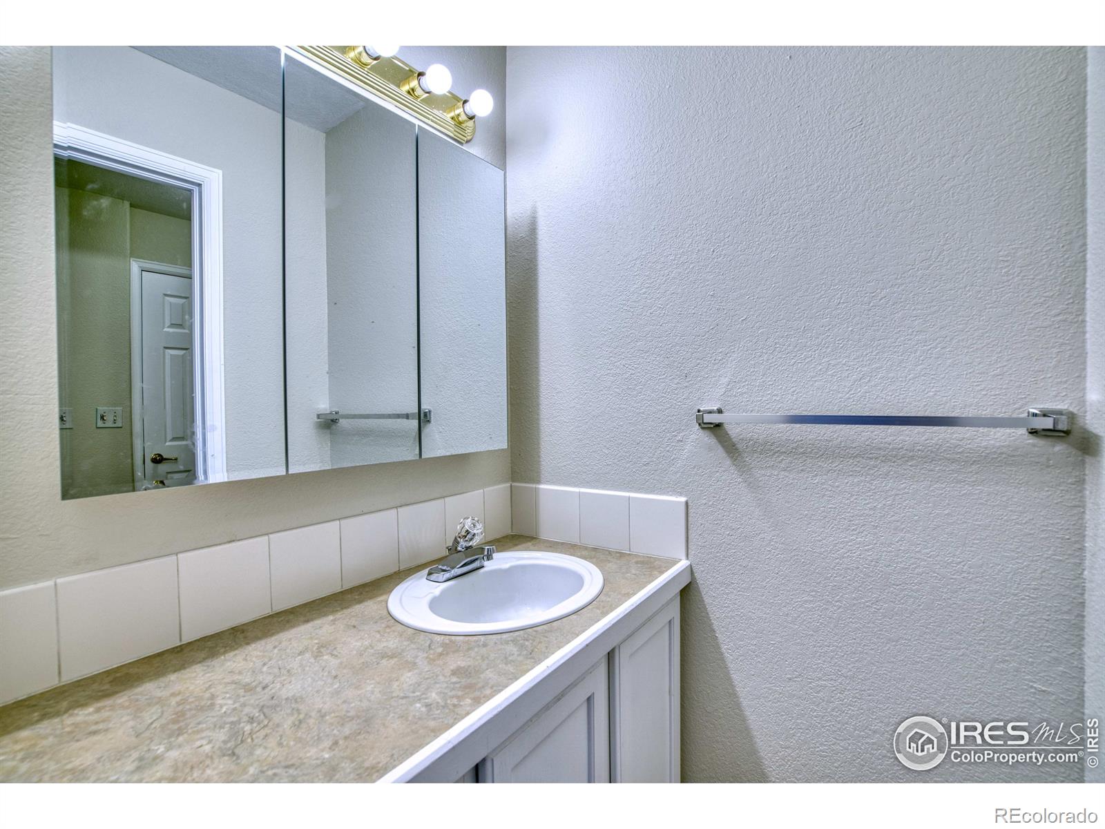 MLS Image #12 for 305  sweet valley court,longmont, Colorado