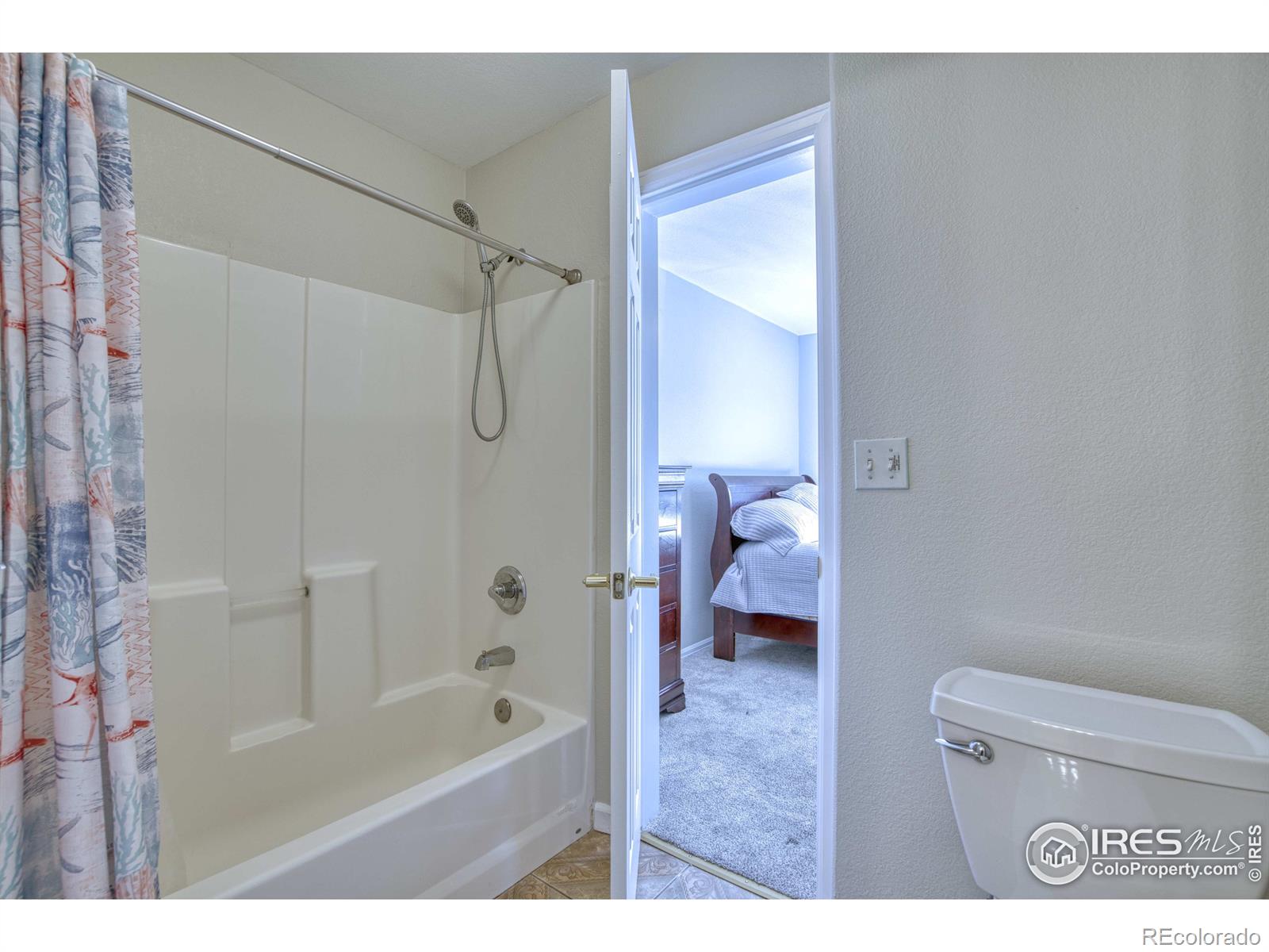 MLS Image #13 for 305  sweet valley court,longmont, Colorado