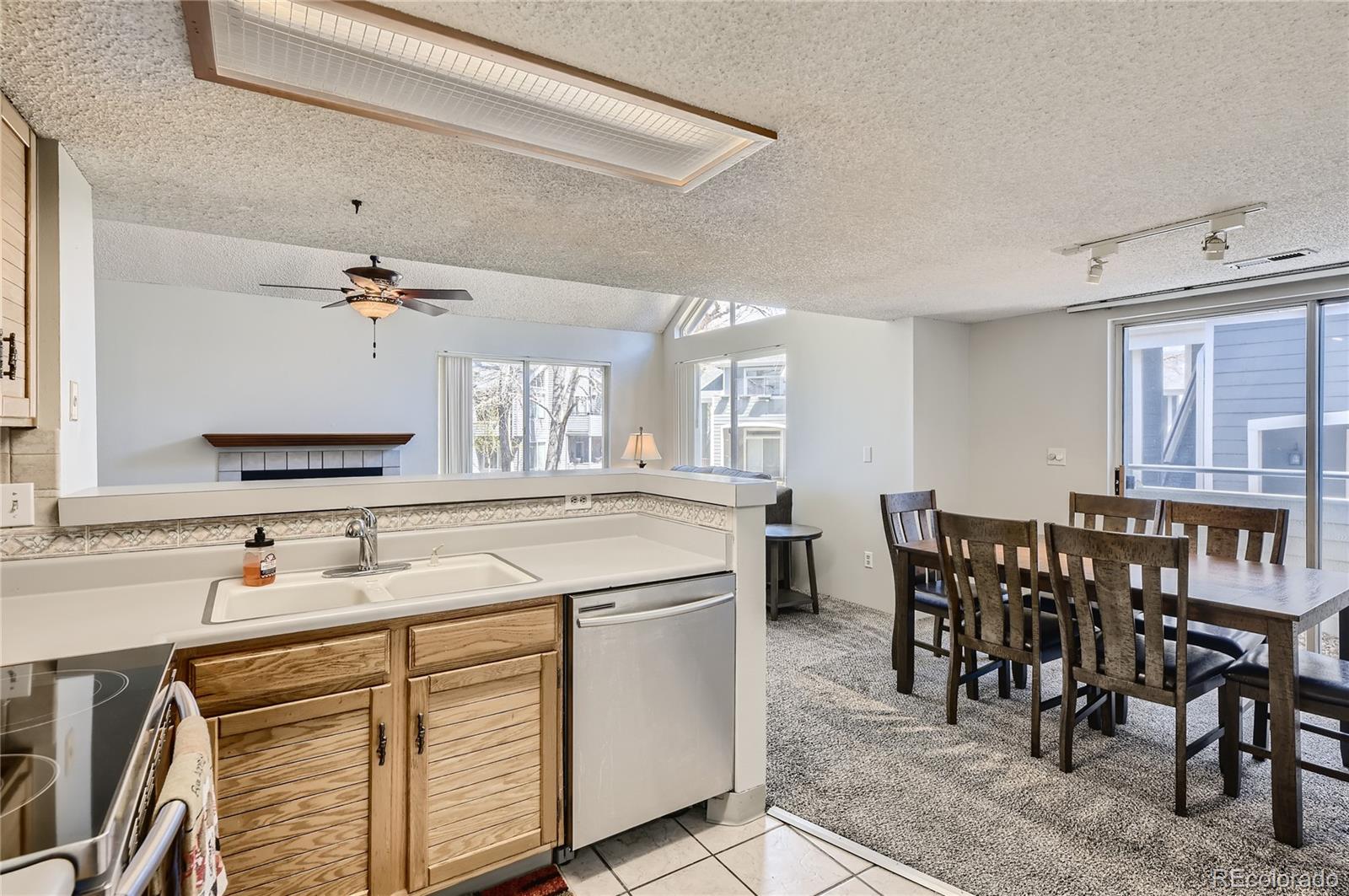 MLS Image #10 for 8500 e jefferson avenue,denver, Colorado