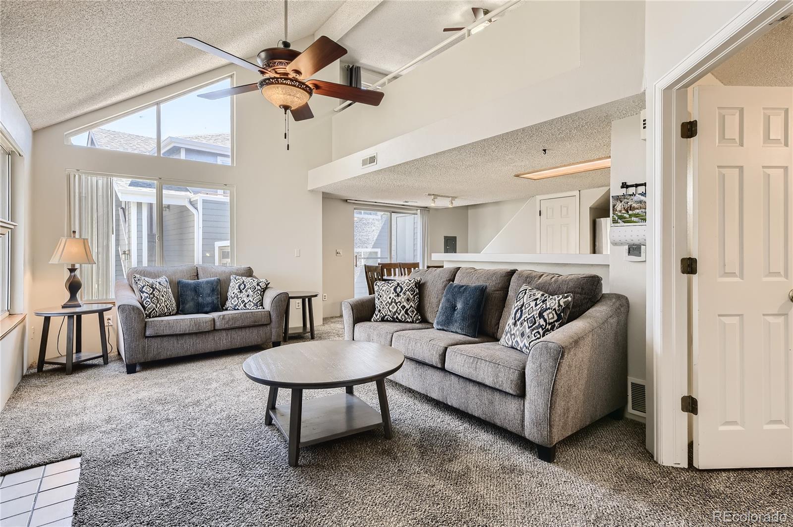 MLS Image #6 for 8500 e jefferson avenue,denver, Colorado