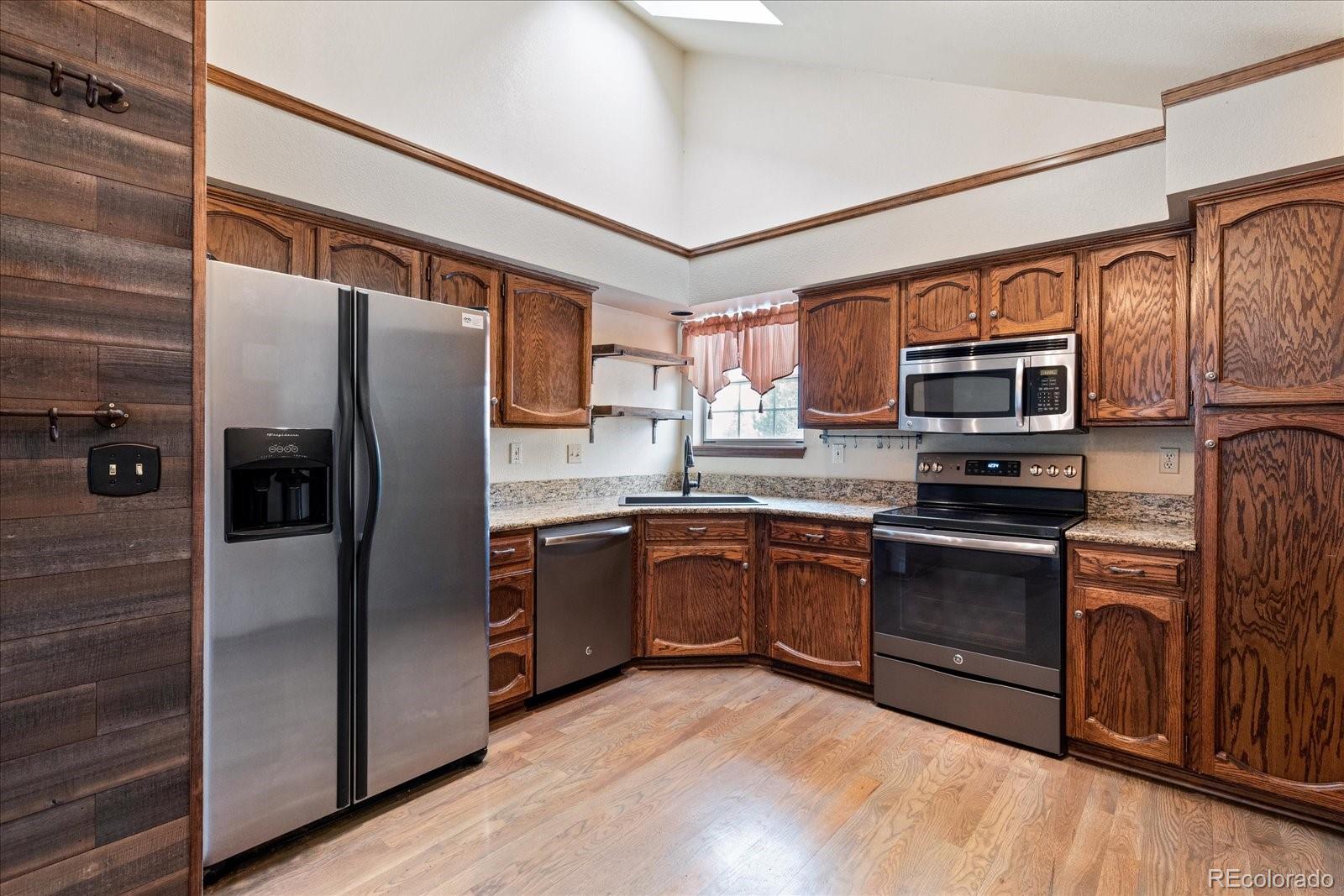 MLS Image #10 for 1422 e nichols drive,centennial, Colorado