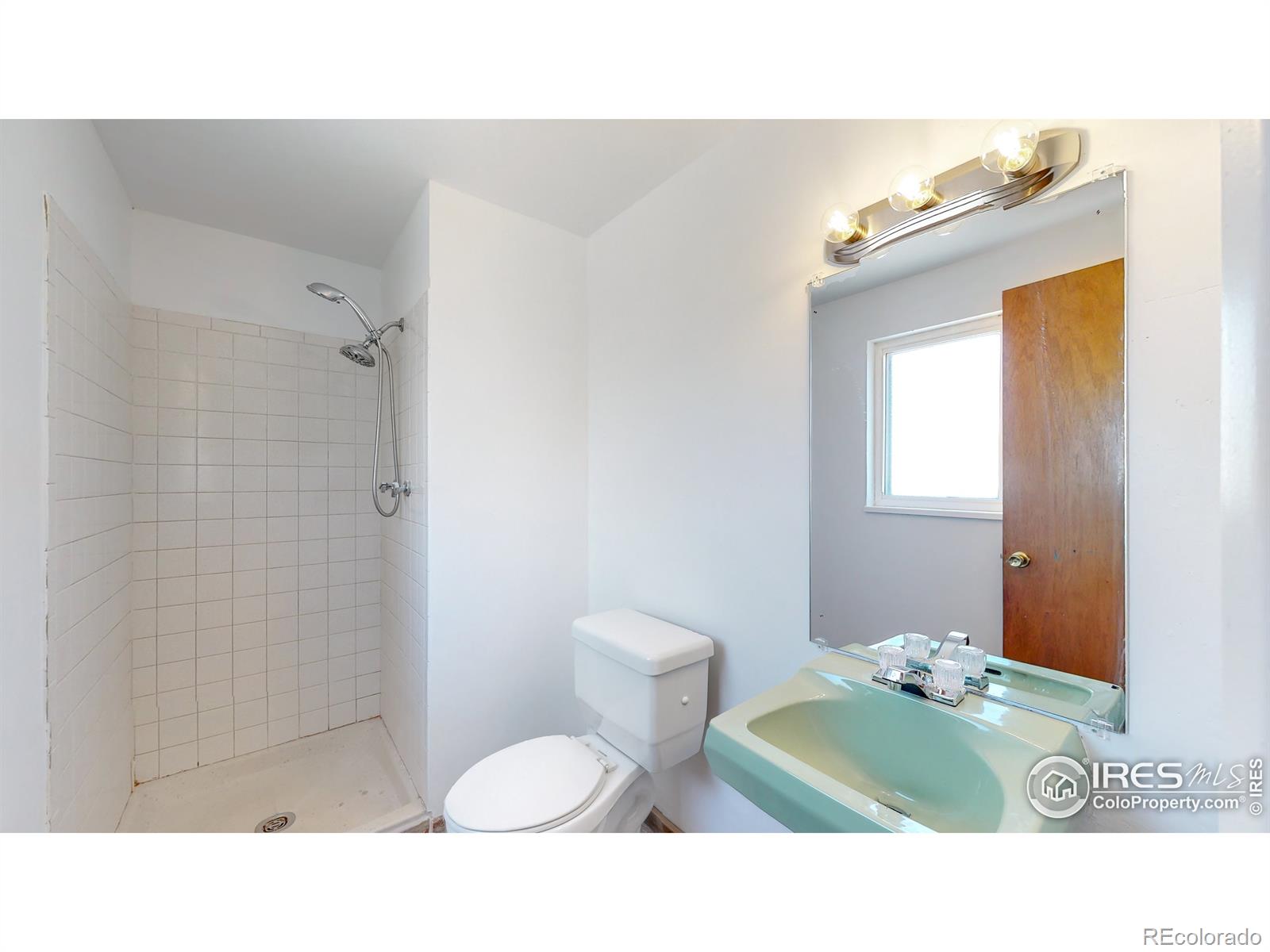 MLS Image #33 for 1308 s pratt parkway,longmont, Colorado