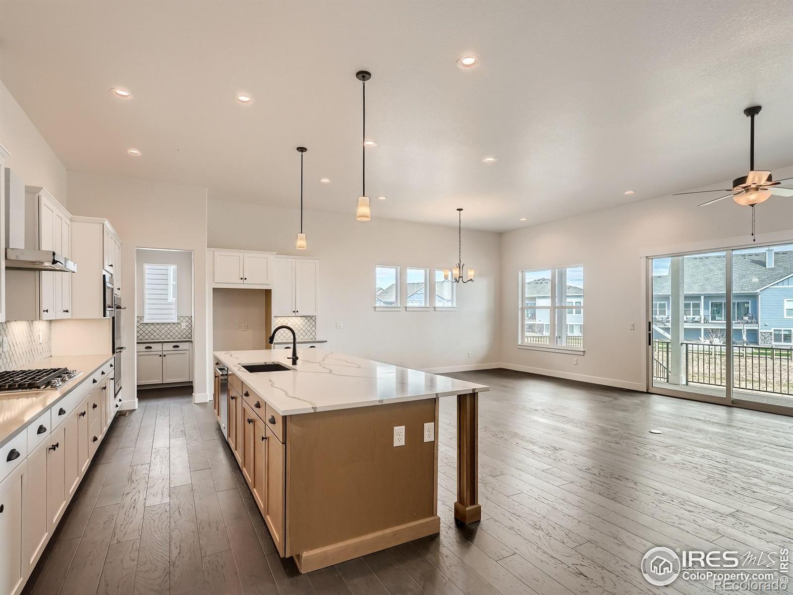 MLS Image #11 for 1036  monterra lane,timnath, Colorado