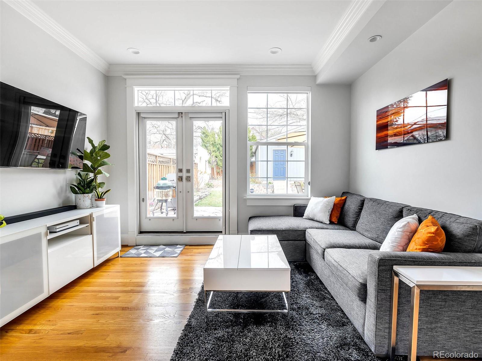 MLS Image #12 for 250 s pearl street,denver, Colorado