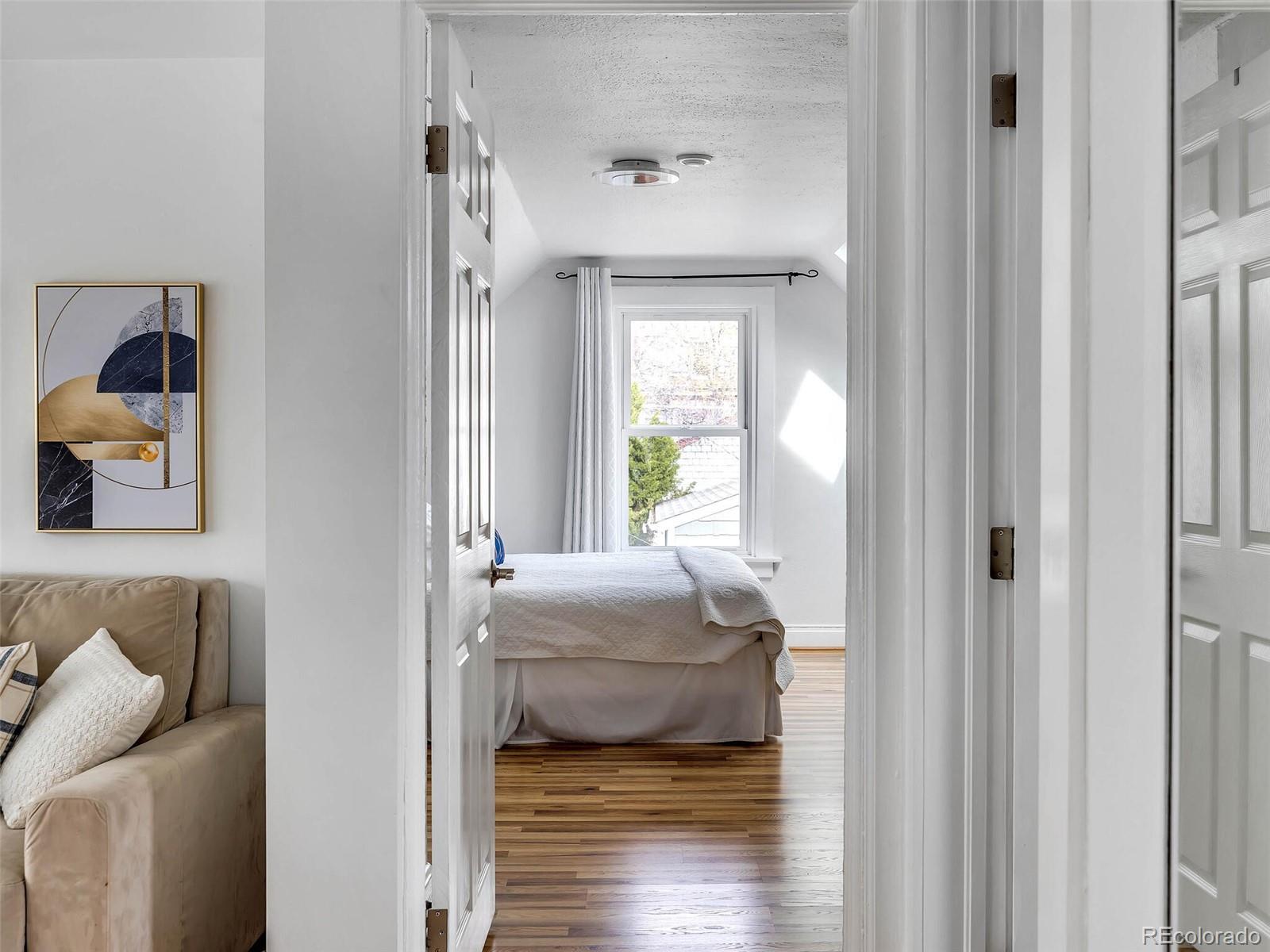 MLS Image #21 for 250 s pearl street,denver, Colorado
