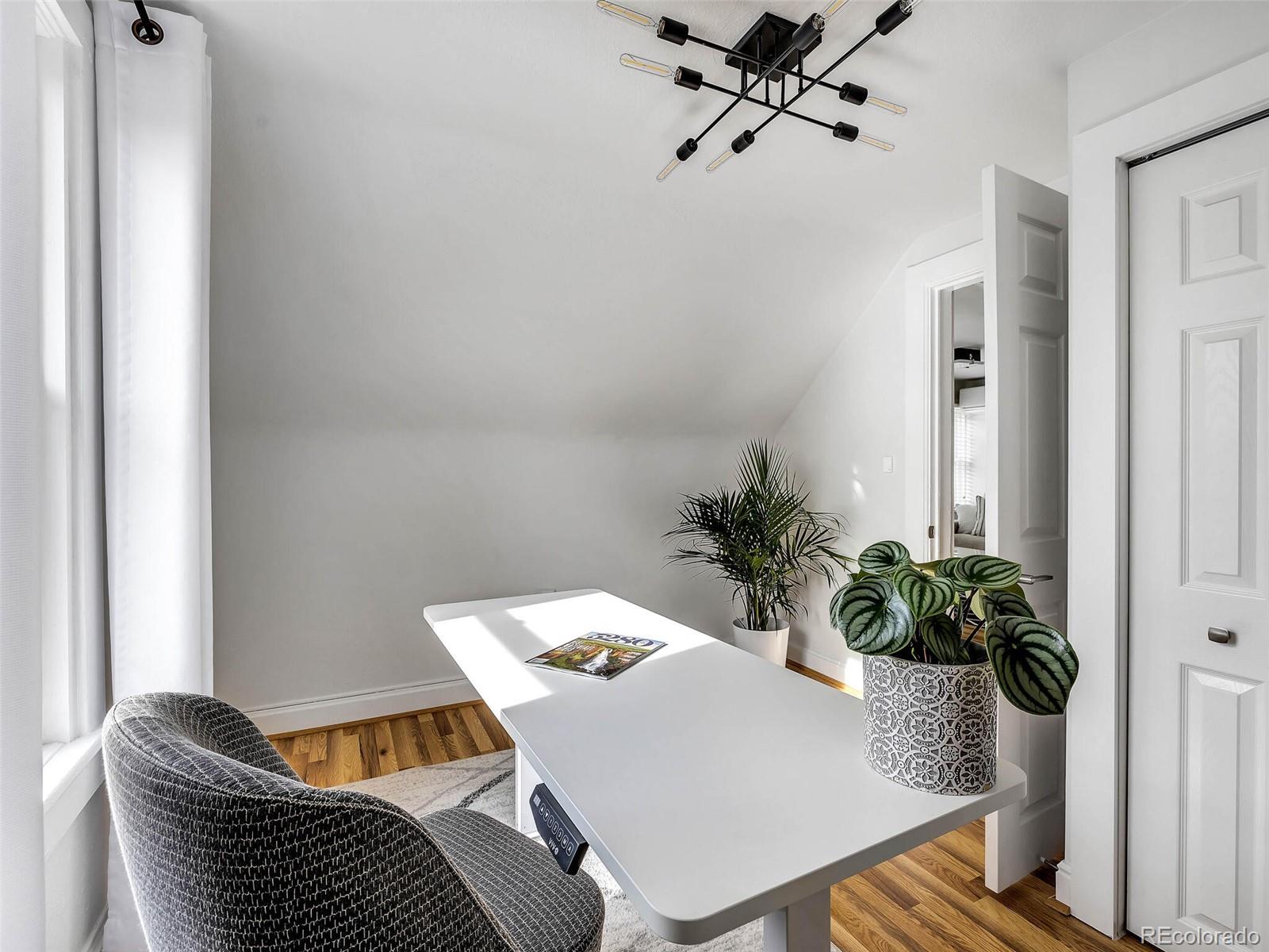MLS Image #26 for 250 s pearl street,denver, Colorado