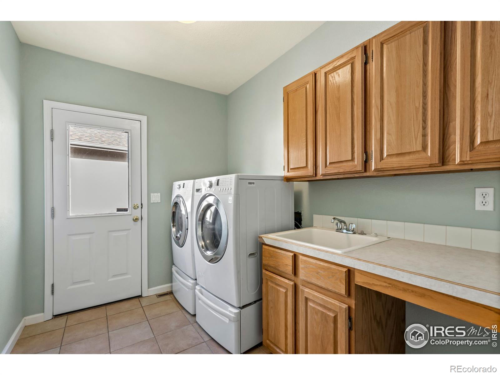 MLS Image #12 for 3207  nesbit court,fort collins, Colorado