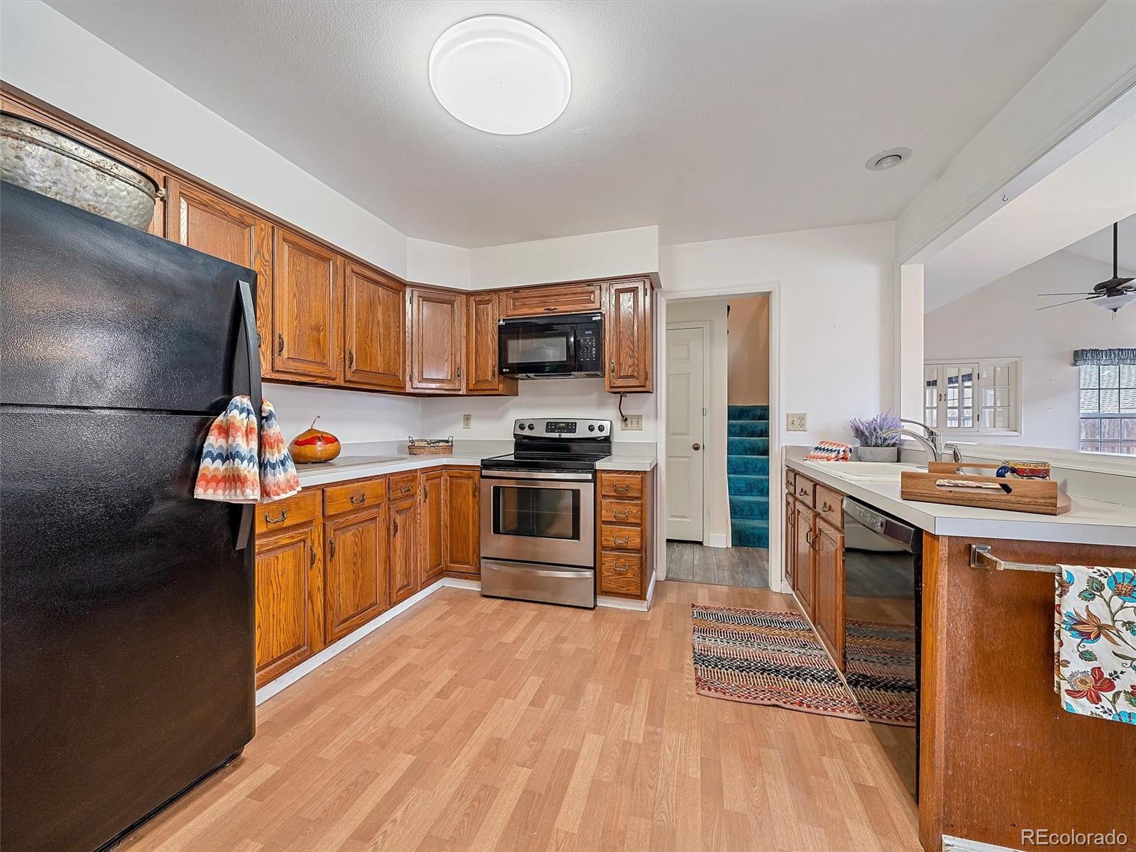 MLS Image #10 for 5301 s cody street,littleton, Colorado