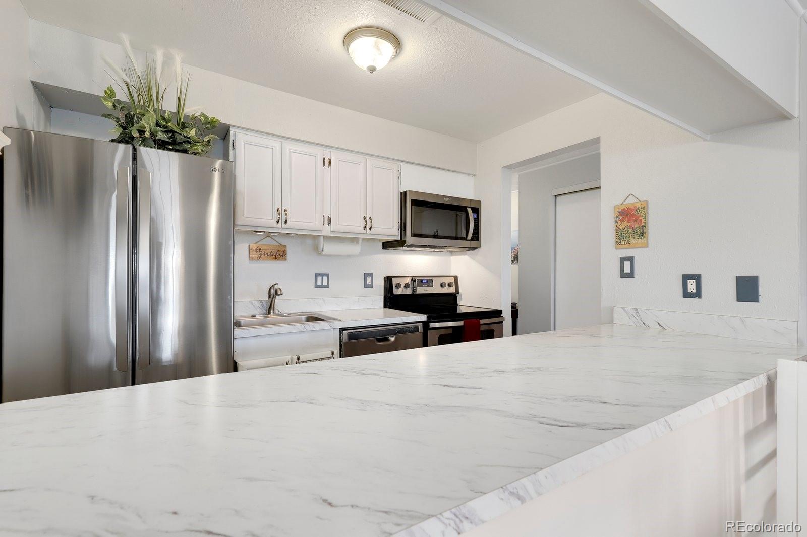 MLS Image #11 for 7201 e quincy avenue,denver, Colorado